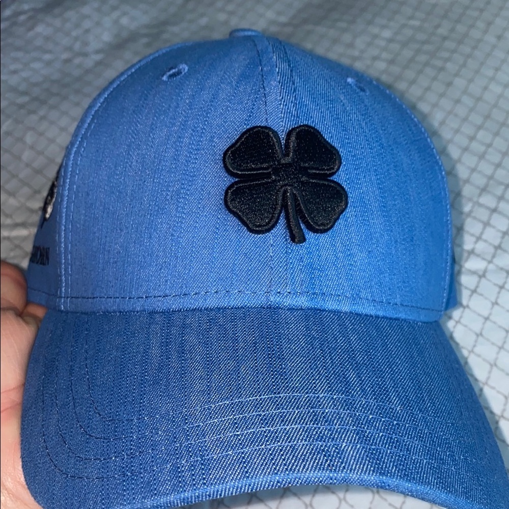 Stylish Blue Clover Embroidered Women's Cap - Picture 5 of 8